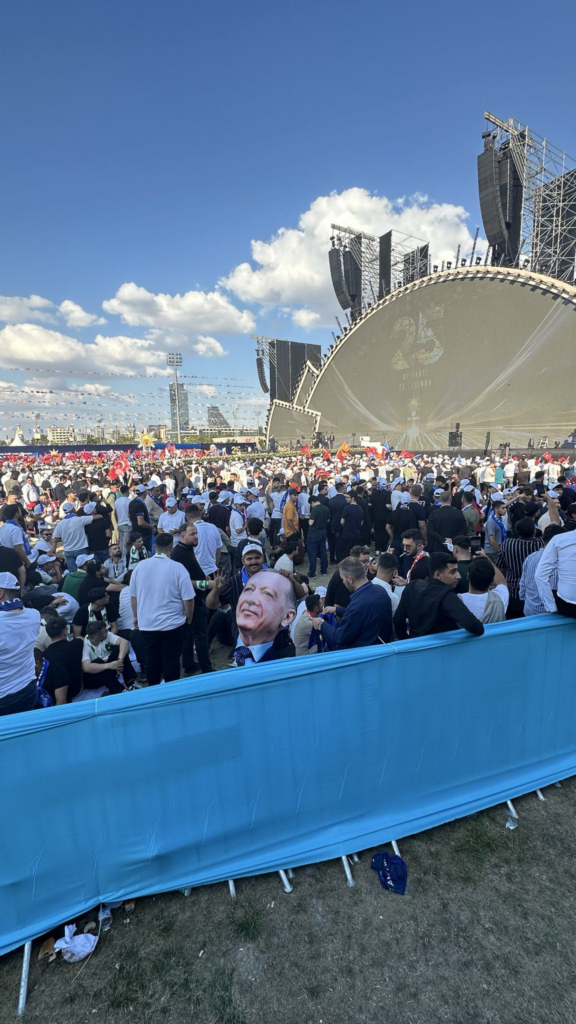 Ak Parti, 25’inci yaşını kutluyor: 3 miletvekiline Erdoğan rozet takacak