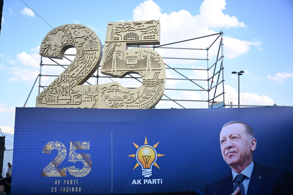 Ak Parti, 25’inci yaşını kutluyor: 3 miletvekiline Erdoğan rozet takacak