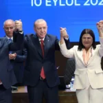 Foça Belediye Başkanı Saniye Bora Fıçı, AK Parti’ye katıldı