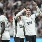 Vlahovic’in yıldızlaştığı maçta Beşiktaş farklı kazandı