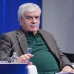 Pınar Yayınları’nın kurucularından yazar Cevat Özkaya hayatını kaybetti