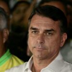 Seçimi kaybeden Flávio Bolsonaro’nun özel uçakla ABD’ye kaçtığı iddiası: Brezilya polisi harekete geçti