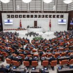 Fon mağdurlarına Meclis’te gece yarısı sürprizi: Satış emri verenler de tasfiyeye alındı