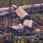 İspanya’da iki hızlı tren çarpıştı: En az 64 ölü