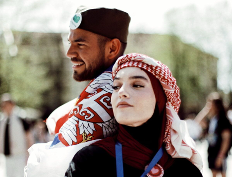 Sırbistan seçimleri: Protestocu öğrencilerin sandık devrimi