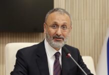 CHP’li belediyelere operasyonda bu sabah: Eyüpsultan Belediye Başkanı Mithat Bülent Özmen gözaltında