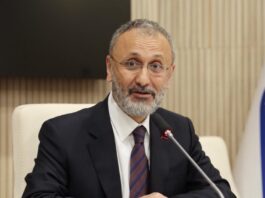 CHP’li belediyelere operasyonda bu sabah: Eyüpsultan Belediye Başkanı Mithat Bülent Özmen gözaltında